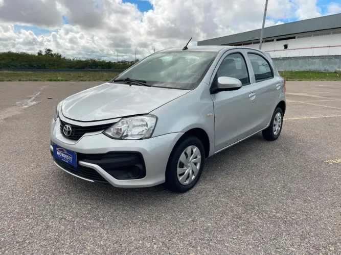 Toyota Etios X 1.3 Flex 16V 5P Mec. 2018