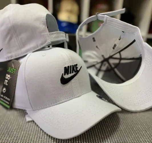 Boné Nike Branco Novo 