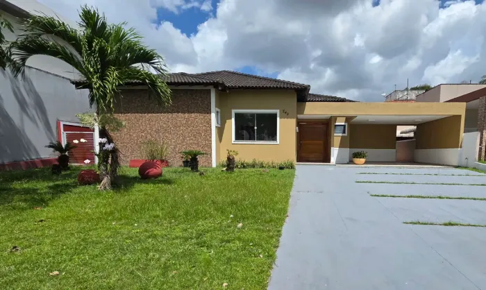 Casa Montenegro Boulevard - Casa térrea com 4 Suítes - Parque verde