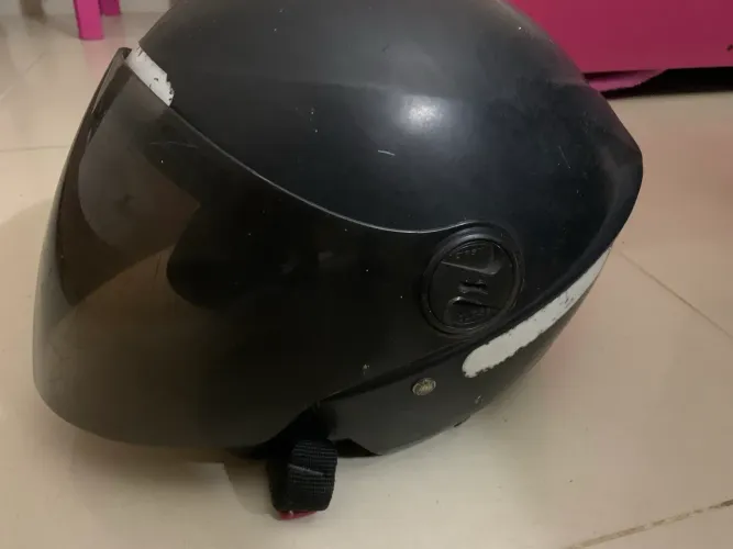 Capacete aberto seminovo TAM 58