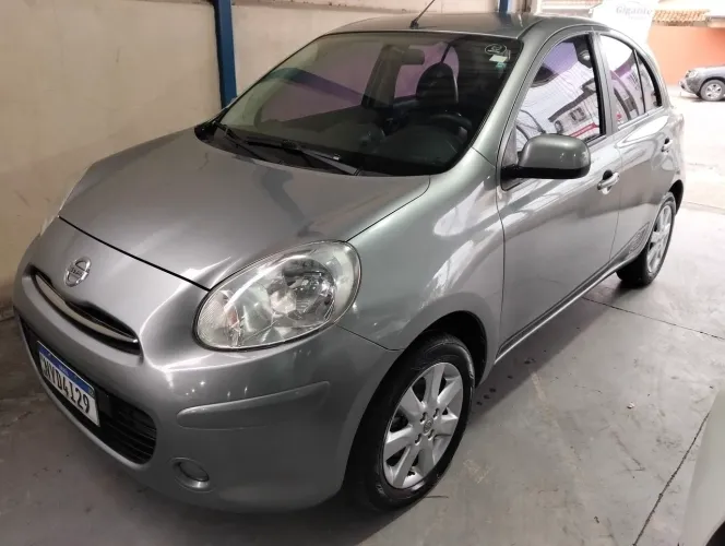 Nissan March S 1.0 16V Flex Fuel 5P 2013
