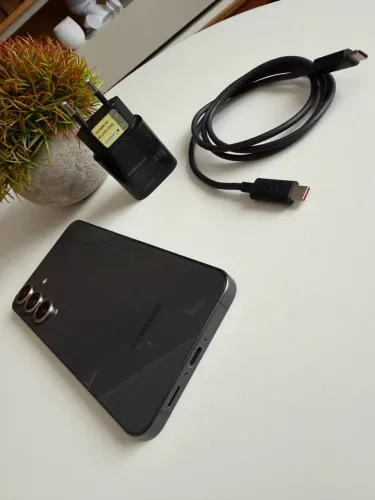 Samsung S24 Fe