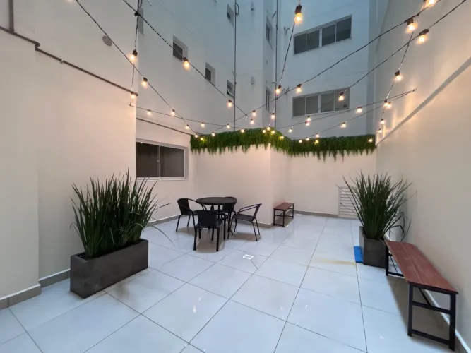 Apartamento novo, suíte +1, próximo ao Shopping!