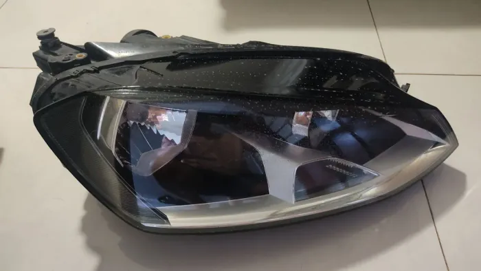 farol mascara negra golf 2014 a 2018