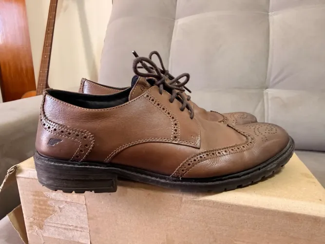 Sapato Ellus derby brogue Marrom