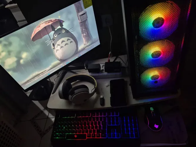 Pc gamer ryzen 5 4600g, rx 580 16 de ram 480