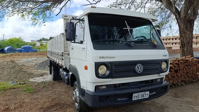Caminhão 8.160