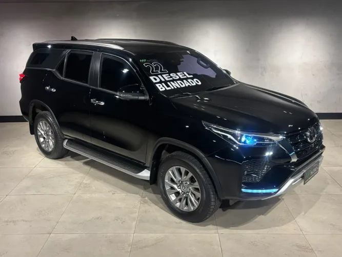 Toyota Hilux SW4 SRX 4X4 2.8 TDI 16V Dies. Aut. 2022