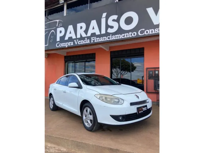Renault Fluence Sed. Dynamique 2.0 16V Flex Aut. 2013