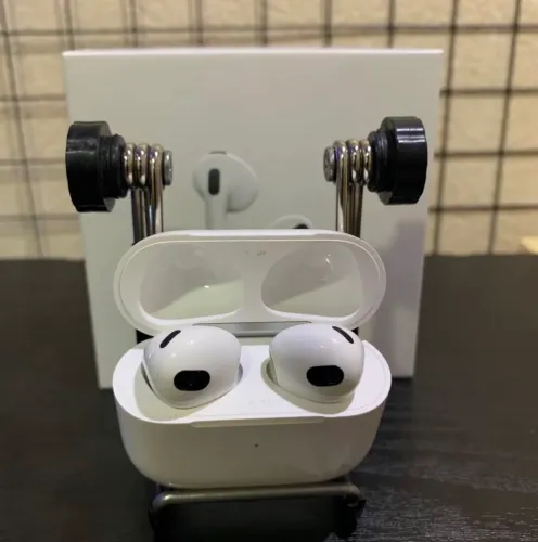 AirPods 3