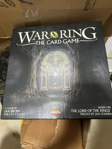 War of the Ring Card Game + Expansões