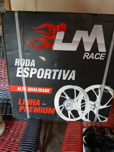 Vendo jogo de aro ligaleve pe de galinha para pop 110i R$ 600 reis.