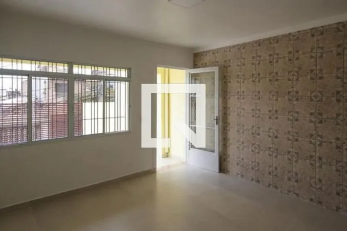 Casa à Venda - Vila Ema, 4 Quartos, 220 m2