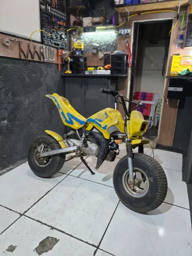 Mini moto Bw igweel anos 80/90 fapinha zanella