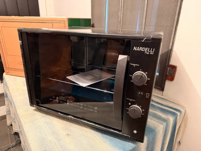 Forno elétrico 60L - NOVO