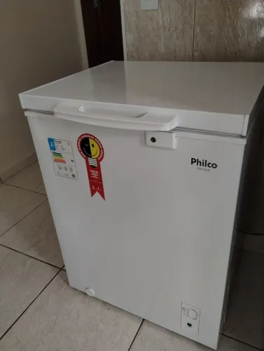 Freezer Philco em bom estado