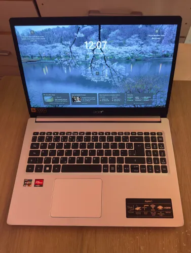 Acer Aspire 5 Ryzen 7 8gb RAM 256gb SSD, RX Vega 8 - A515-45-R0XR - Nota Fiscal.