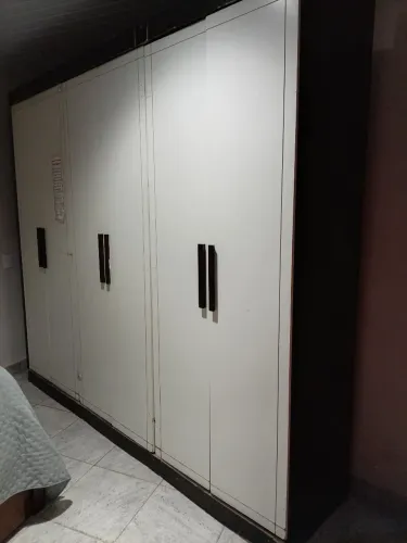 Guarda Roupa Casal MDF conservado