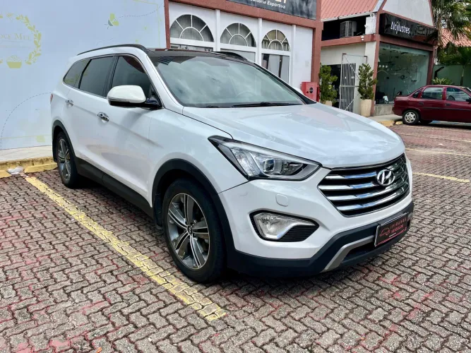 Hyundai Grand Santa Fe 3.3 V6 4X4 Tiptronic 2016