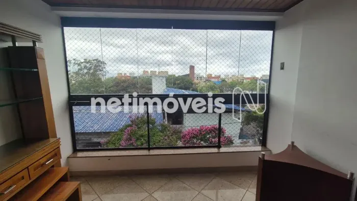 Apartamento de 3 quartos com 100m2 em Jardim da Penha.