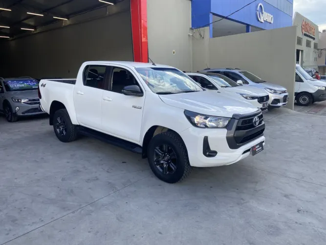 Toyota Hilux CD 4X4 2.8 Diesel Aut. 2024