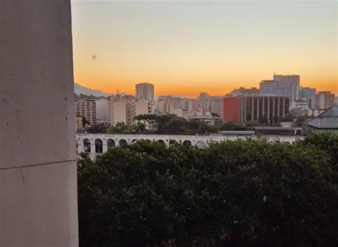 Apartamento studio à venda com 36,51m² no Centro Rio de Janeiro - RJ Prédio novo com lazer
