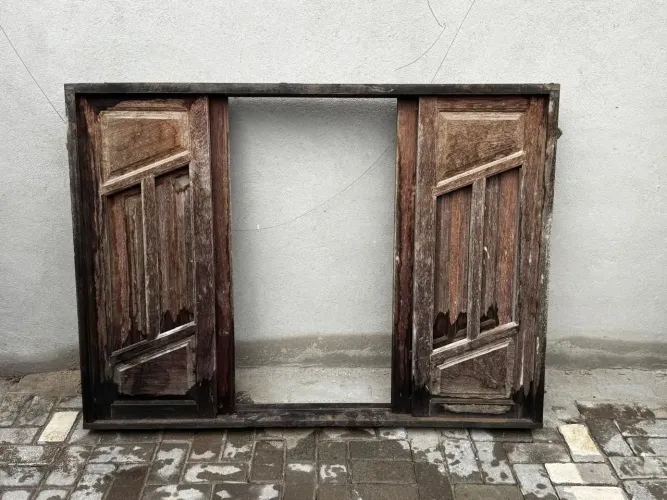 Potau e janelas