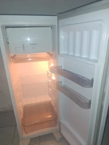 Geladeira seminova