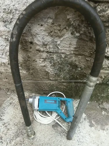 VENDO OU TROCO POR SERRA TICO TICO