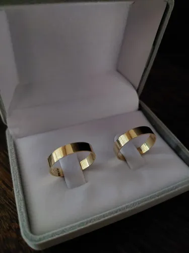 Par de alianças ouro 18k com certificado e NF