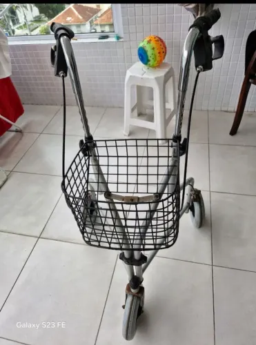 Andador para idosos