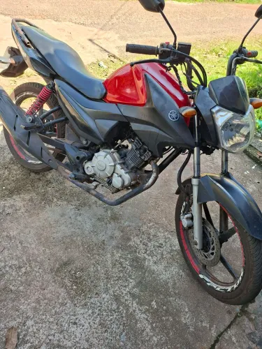 Yamaha 2018 pronta pra trabalho