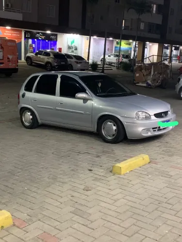 Chevrolet Corsa Wind 1.0 Mpf/milleniumi/ EFI 4P 2001