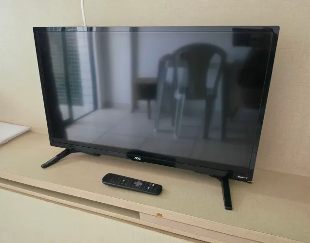 Televisão AOC 32" Smart