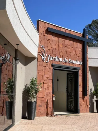 Jazigo à Venda - Cemitério Jardim da Saudade | Excelente Localização