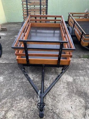 Reboque fazendinha 1,10 x 2,00 completa !