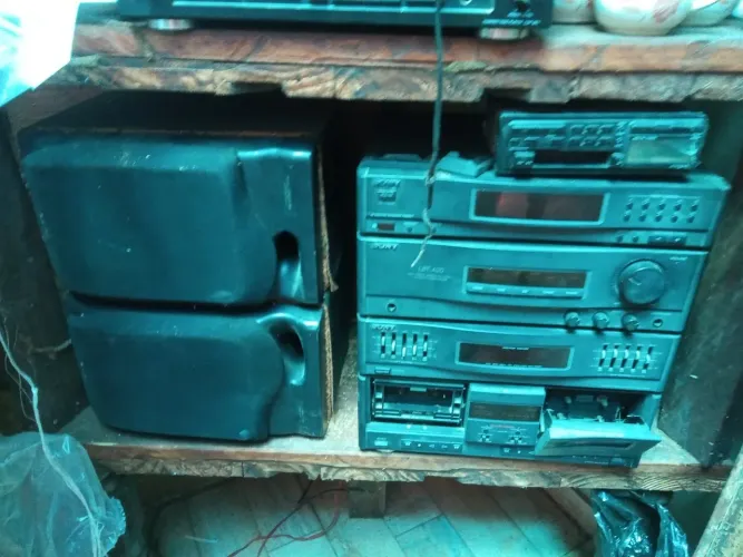 R$290 Receiver Amplificador Equalizador (conforme anúncio)