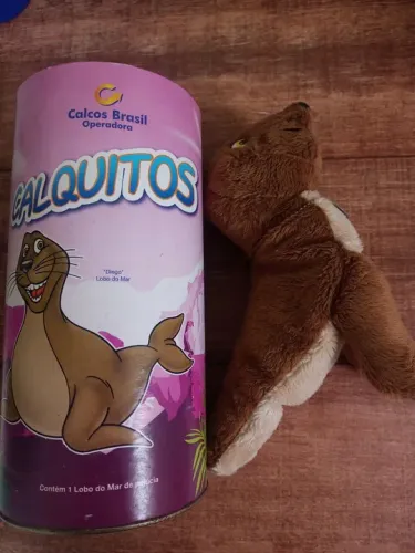 Boneco de Pelúcia do Diego - Lobo do Mar do Desenho Calquitos