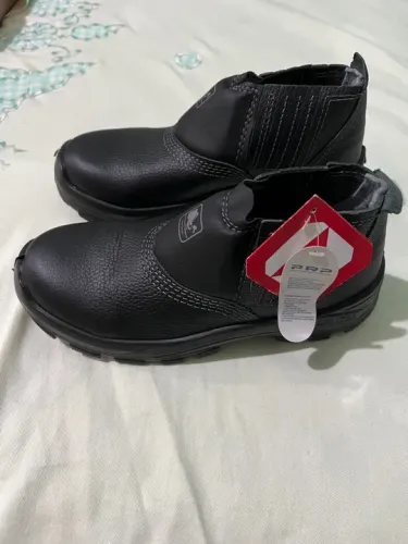 Bota tam 35