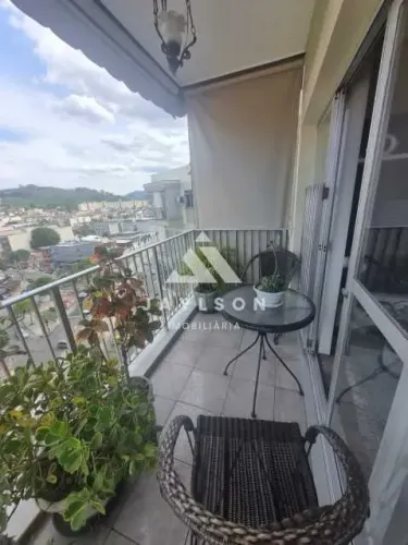 Apartamento - / Residencial / Penha Circular