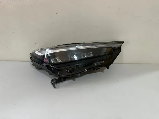 Farol direito HRV / HR-V 2023/2024