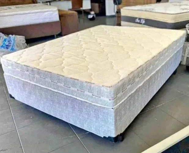 Cama box (espuma D33) colchão e base