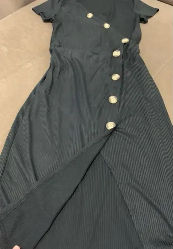 Vestido com fenda