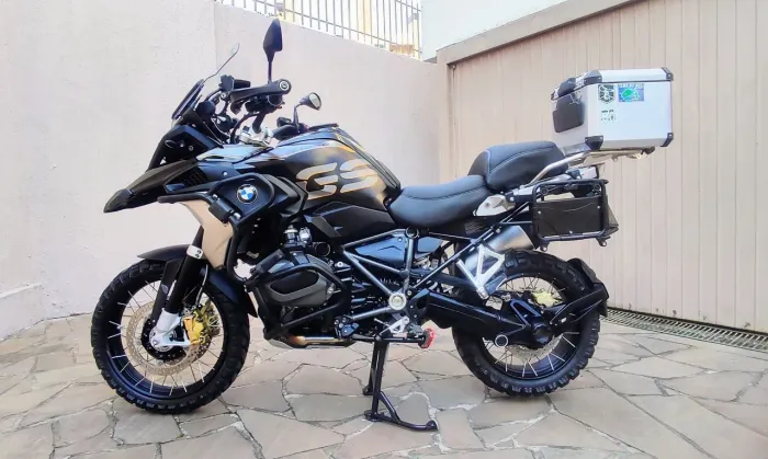 BMW R1250GS