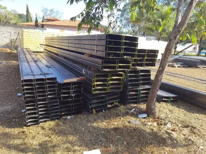 Ferragens para construção - Ferro e Aço - Metalon - U Enrijecido - Vergalhão - Telha Zinco