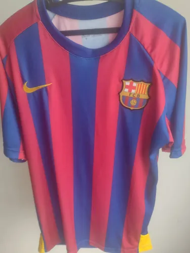 CAMISA BARÇA OFICIAL RONALDINHO 10