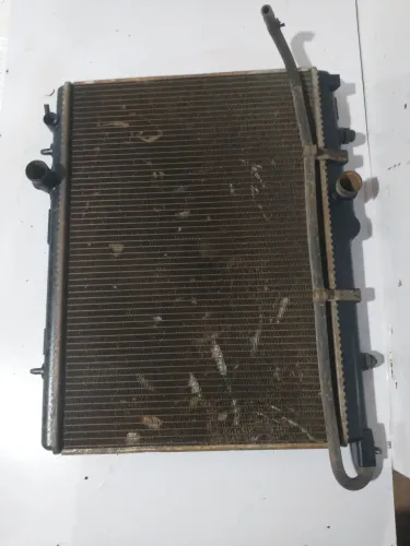 Radiador Peugeot 206 1.6 2005