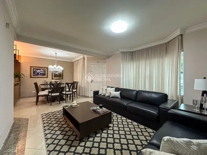 LINDO SOBRADO À VENDA COM 262M², 3 SUÍTES, 3 VAGAS - JARDIM HOLLYWOOD - SÃO BERNARDO DO CA