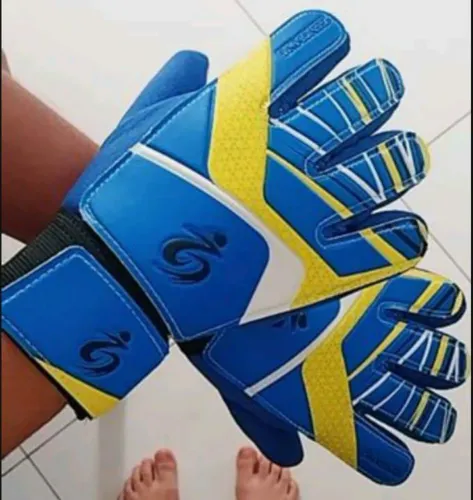 Luva goleiro criança
