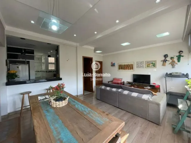Apartamento á venda no bairro São Pedro
